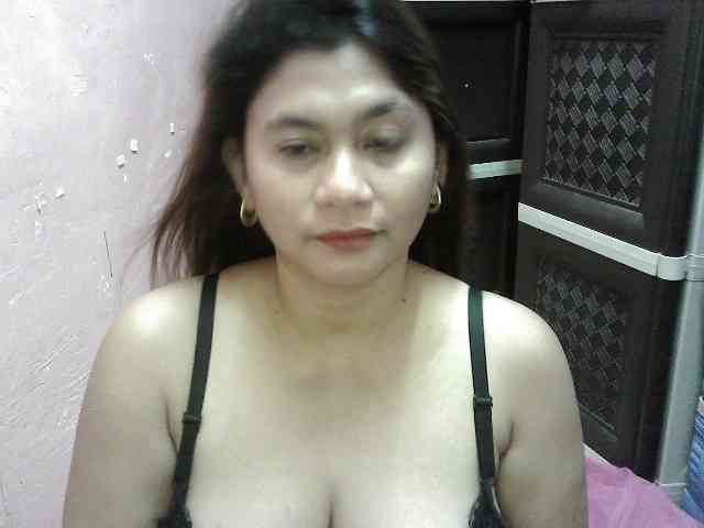peenastyfame webcam