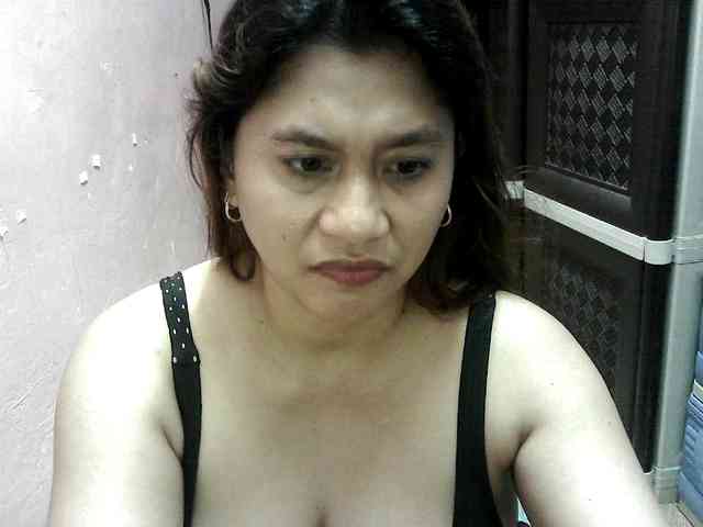 peenastyfame webcam