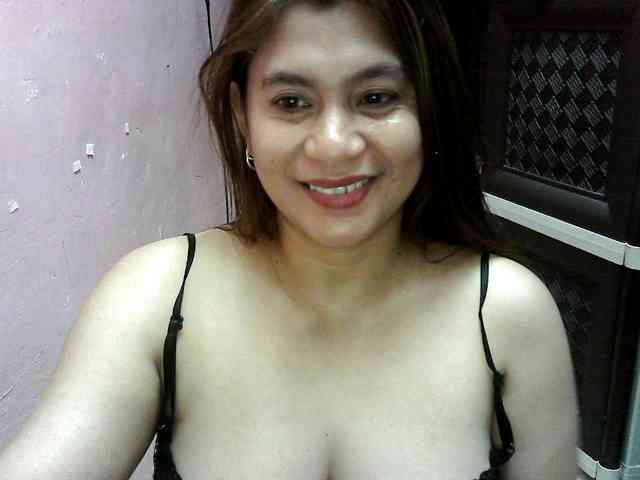 peenastyfame webcam