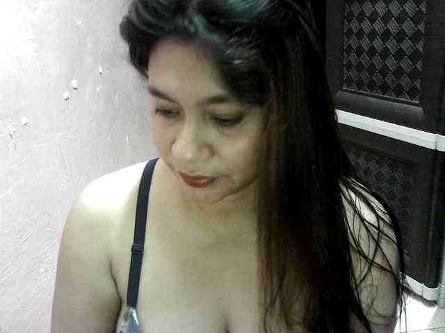 peenastyfame webcam