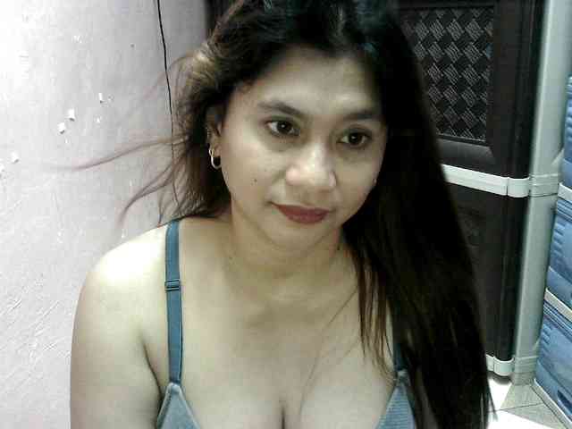 peenastyfame webcam