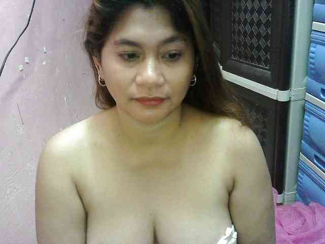 peenastyfame webcam