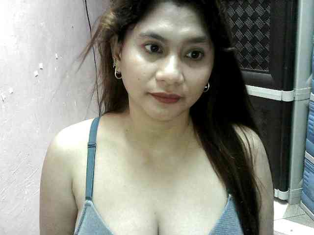 peenastyfame webcam