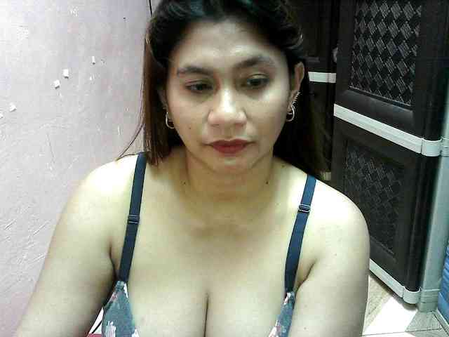 peenastyfame webcam