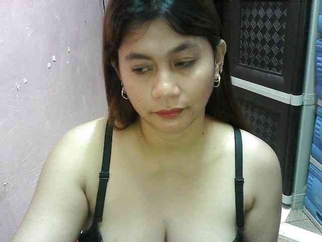 peenastyfame webcam