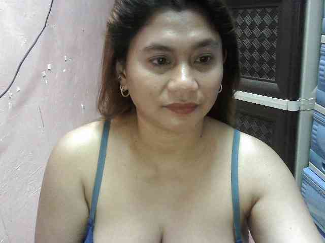 peenastyfame webcam