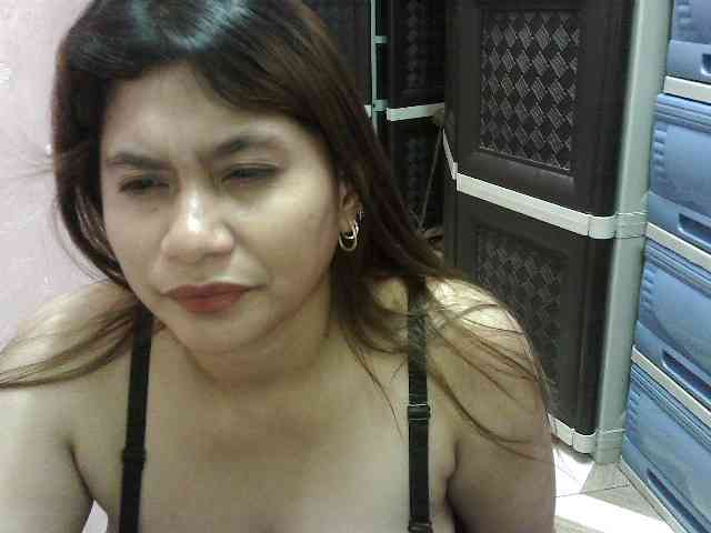 peenastyfame webcam