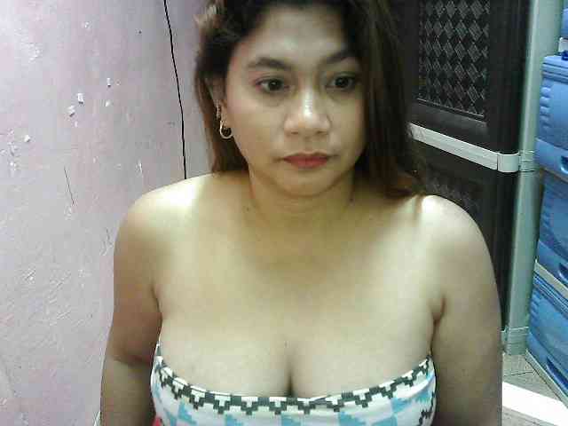 peenastyfame webcam