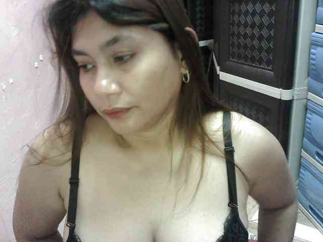 peenastyfame webcam