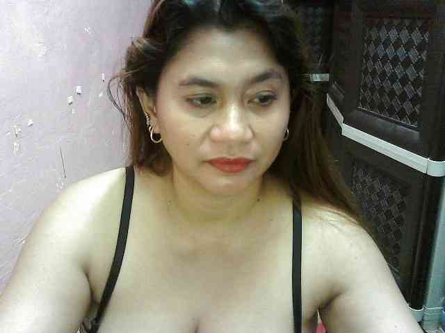 peenastyfame webcam