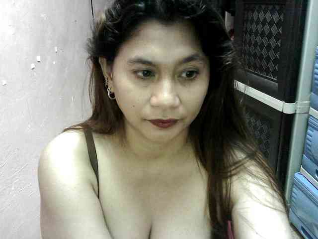 peenastyfame webcam