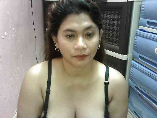 peenastyfame webcam