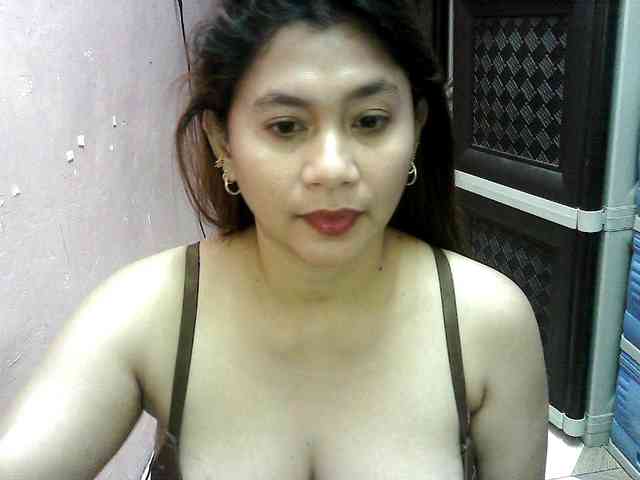 peenastyfame webcam