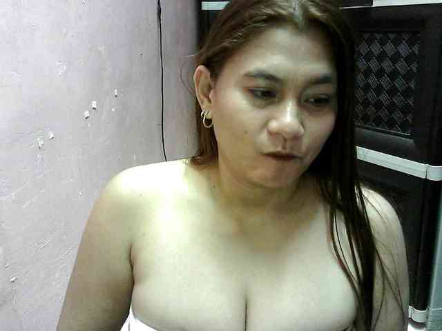 peenastyfame webcam