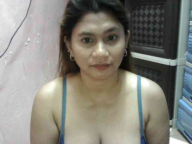 peenastyfame webcam
