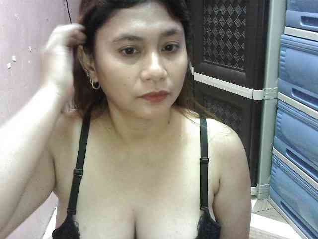 peenastyfame webcam