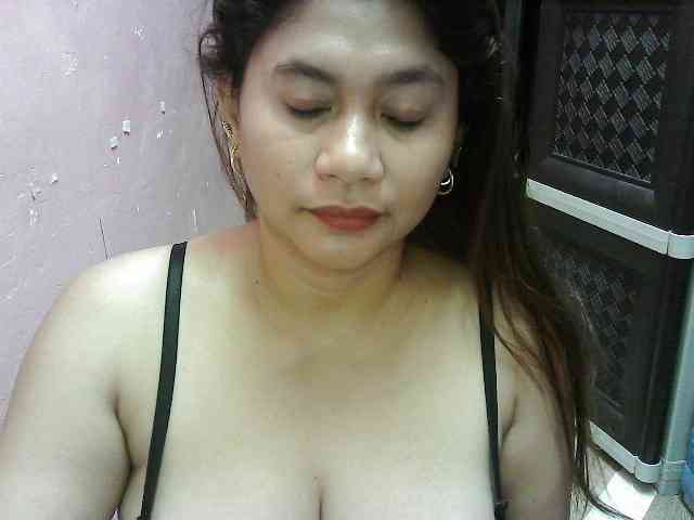 peenastyfame webcam