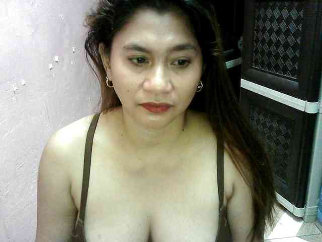 peenastyfame webcam