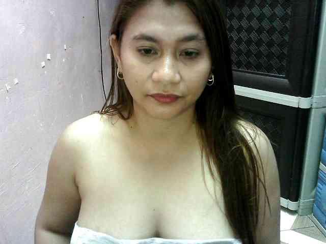 peenastyfame webcam