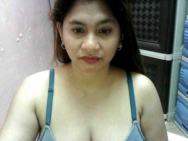 peenastyfame webcam