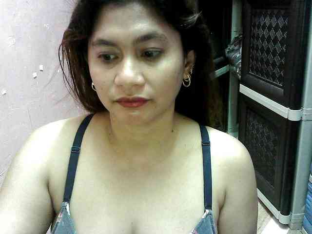 peenastyfame webcam