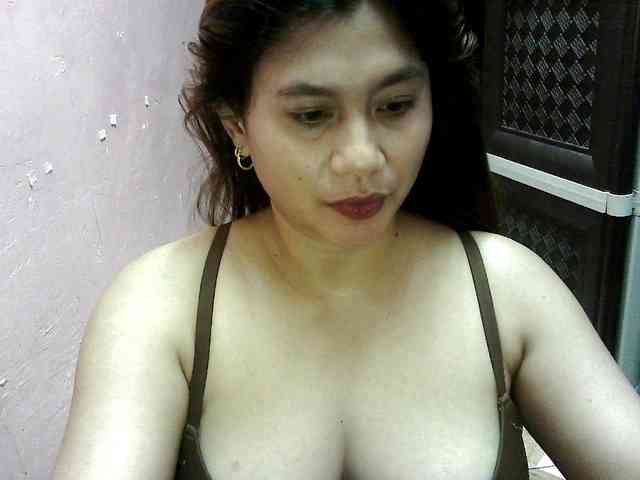 peenastyfame webcam
