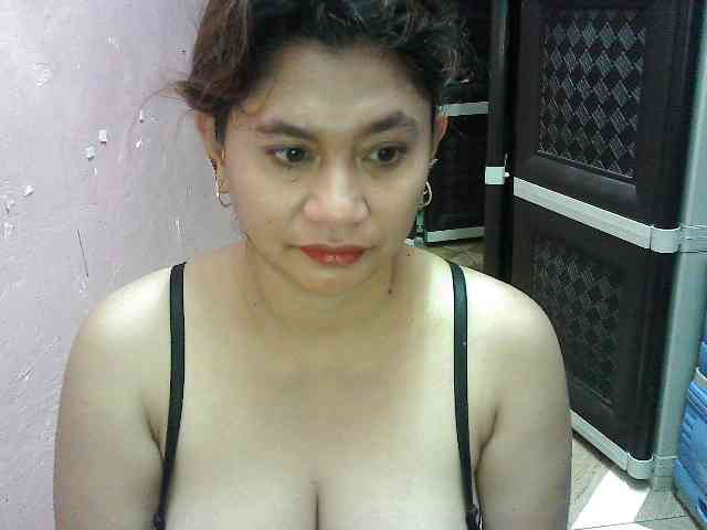 peenastyfame webcam