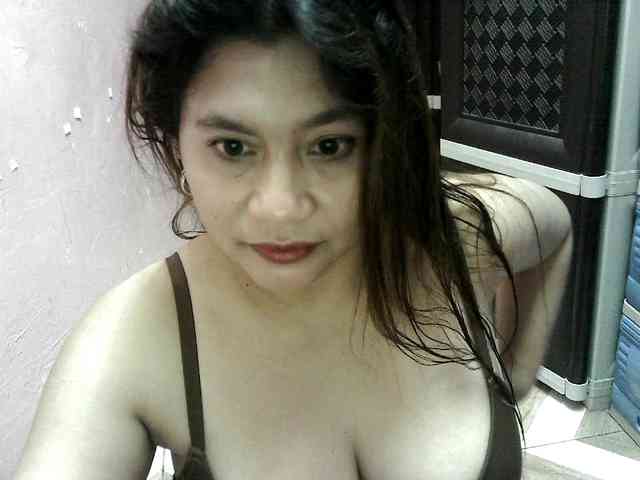 peenastyfame webcam