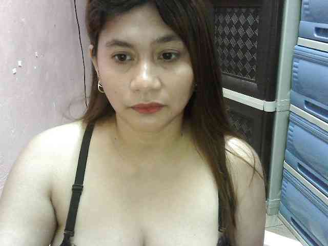 peenastyfame webcam