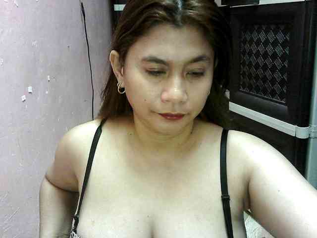 peenastyfame webcam