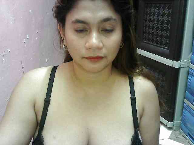 peenastyfame webcam