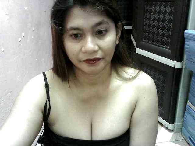 peenastyfame webcam