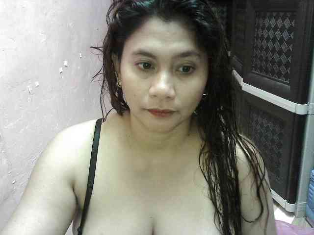 peenastyfame webcam
