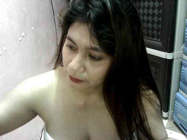 peenastyfame webcam
