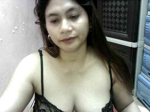 peenastyfame webcam