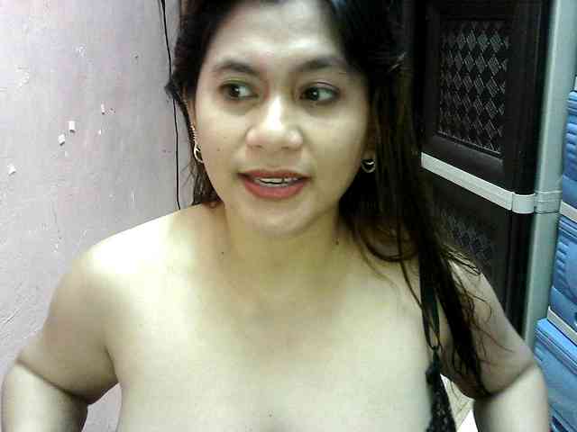 peenastyfame webcam