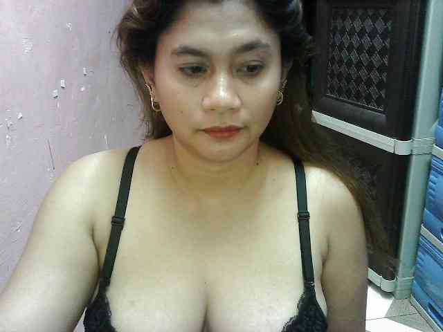 peenastyfame webcam