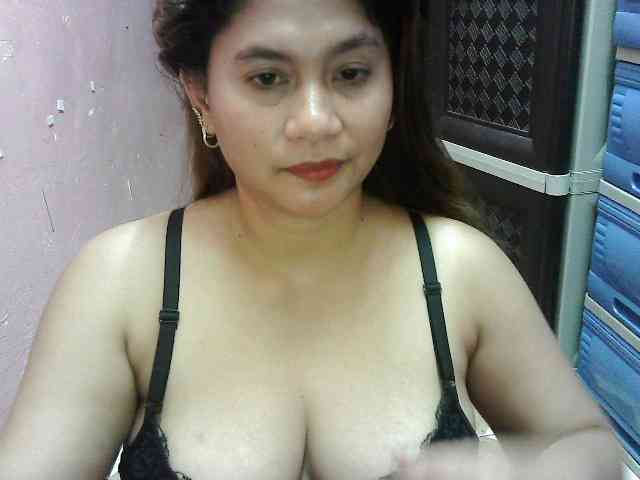 peenastyfame webcam