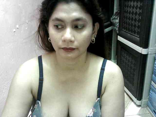 peenastyfame webcam