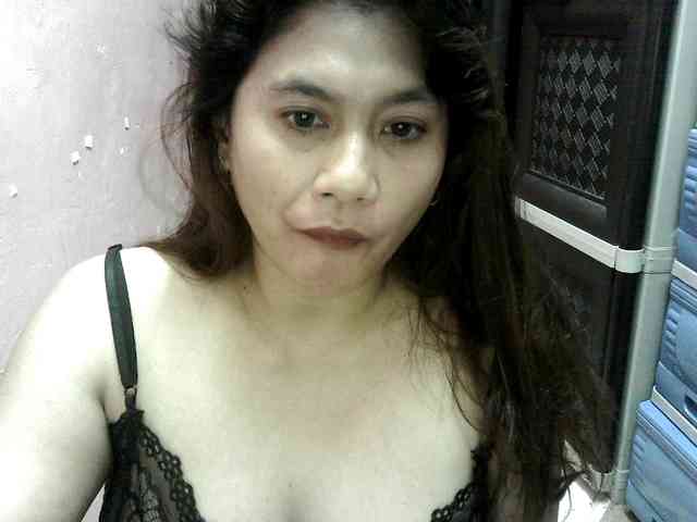 peenastyfame webcam