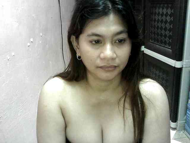 peenastyfame webcam