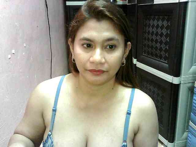 peenastyfame webcam