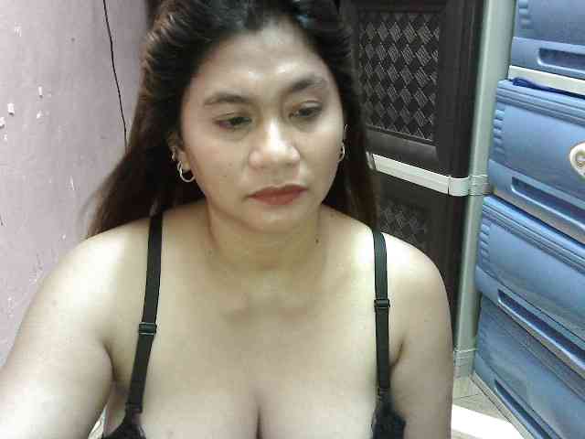 peenastyfame webcam