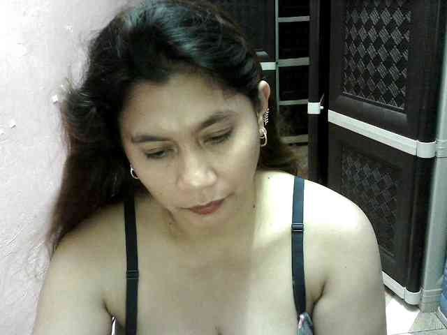 peenastyfame webcam