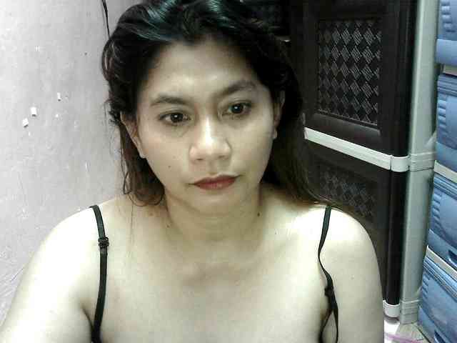 peenastyfame webcam