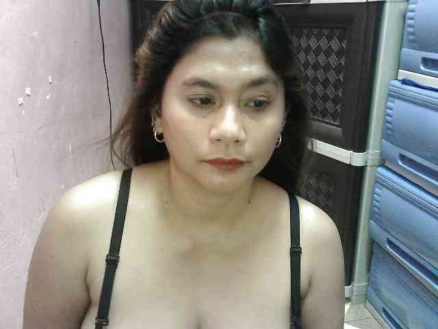 peenastyfame webcam