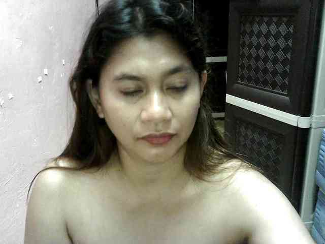 peenastyfame webcam
