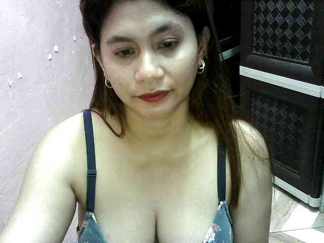 peenastyfame webcam