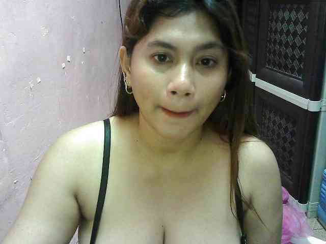 peenastyfame webcam