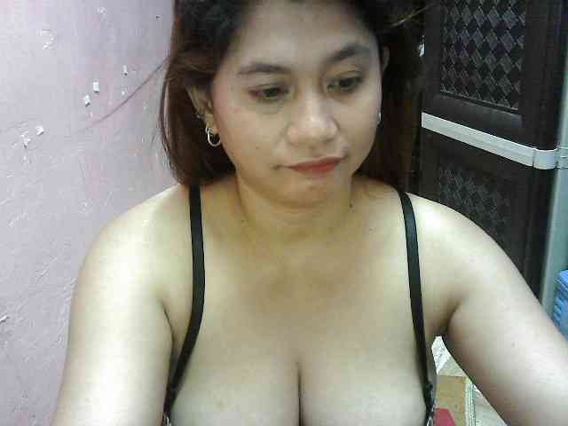 peenastyfame webcam